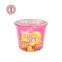 Chinese fast food Instant noodles in barrel Tomato noodles with gravy
